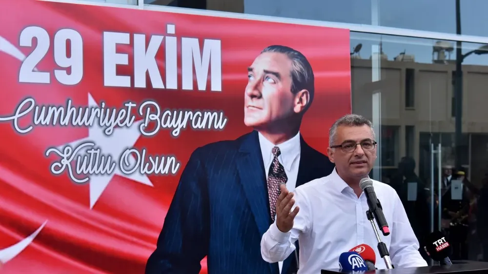 Erhürman: Cumhuriyetin değerlerine her zaman bağlı kalacağız
