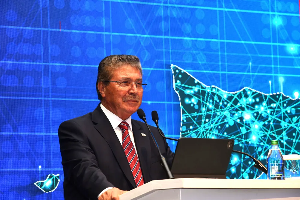  Başbakan Üstel: “Kuzey Kıbrıs artık Dijital Ada ve Bilişim Adası olarak anılacak”