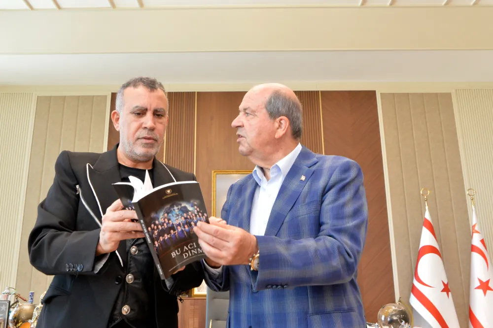 Cumhurbaşkanı Ersin Tatar, sanatçı Haluk Levent