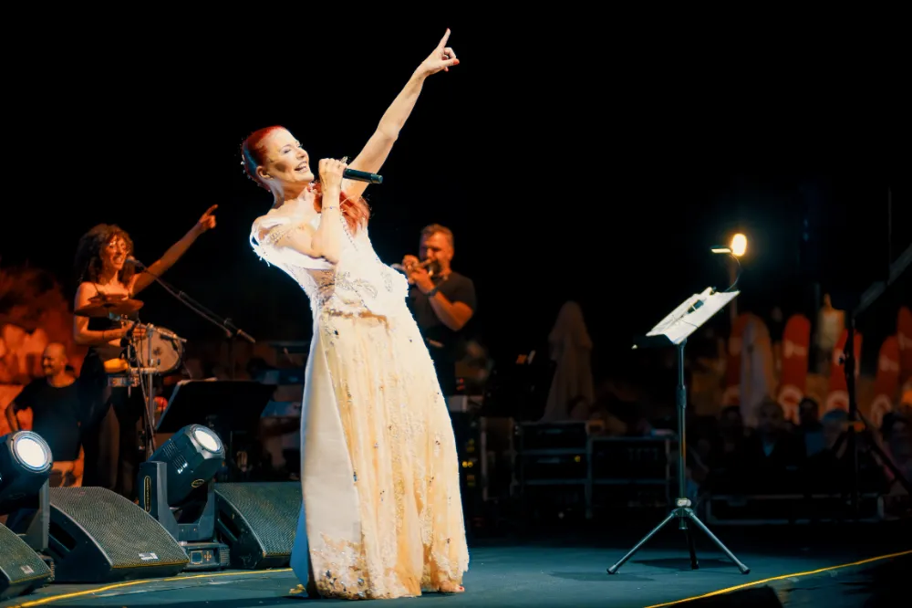  Uluslararası Gazimağusa Kültür ve Sanat Festivali Candan Erçetin konseriyle sona erdi