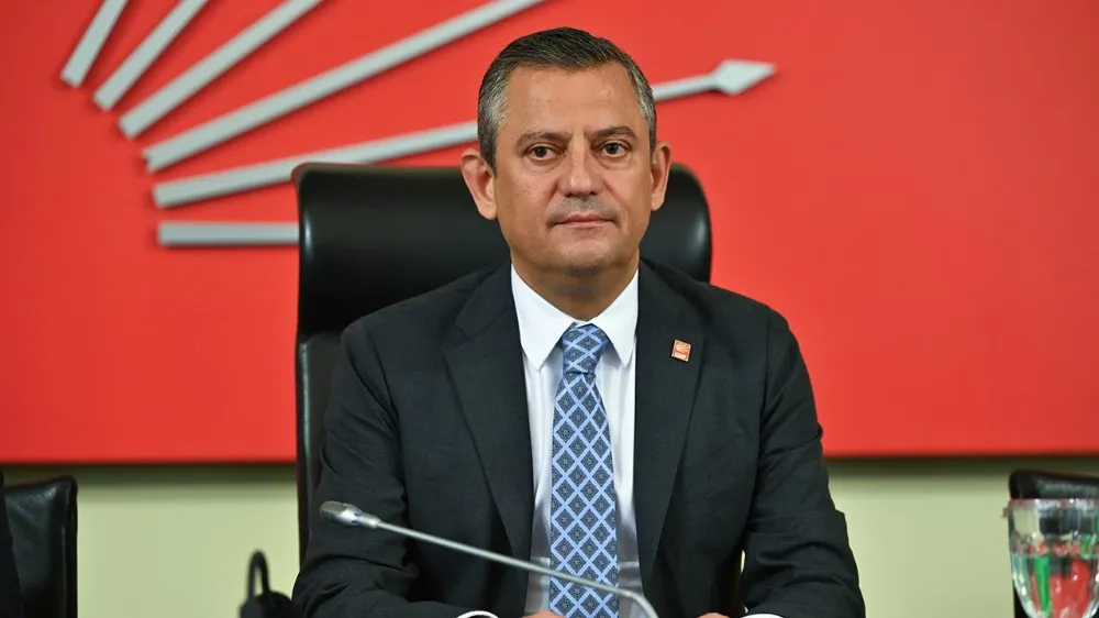  CHP Genel Başkanı Özel’e “kamu görevlisine hakaret”ten soruşturma