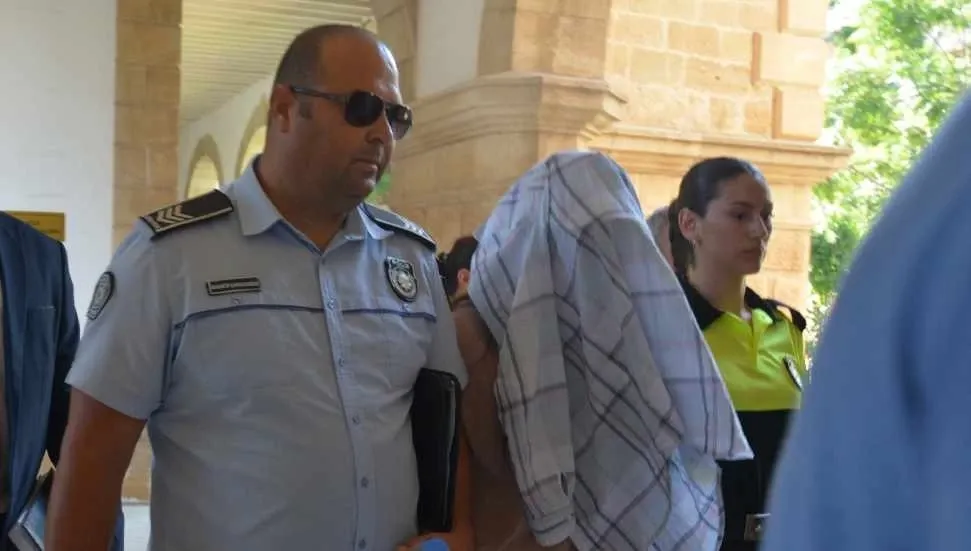 Geri viteste bıraktığı araç kardeşinin ölümüne neden oldu: Ümmü Mutlu tutuksuz yargılanacak