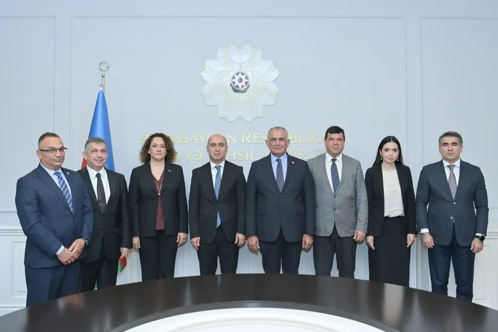  Milli Eğitim Bakanı Çavuşoğlu, Bakü’de temaslarda bulunuyor