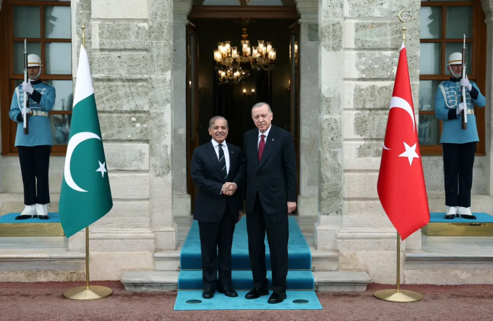 Türkiye Cumhuriyeti Cumhurbaşkanı Erdoğan, Pakistan Başbakanı Şerif