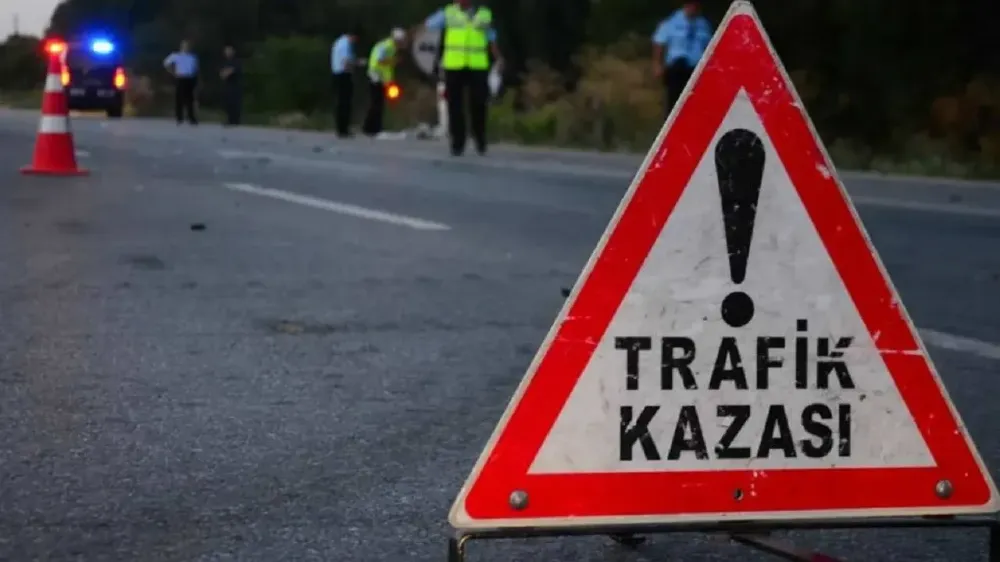 Alsancak’ta alkollü araç sürücüsü kaza yaptı