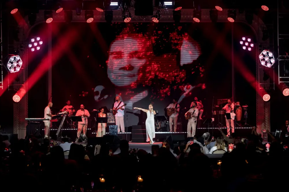 Ziynet Sali’den Merit Royal Diamond’da Zafer Bayramı’na özel konser