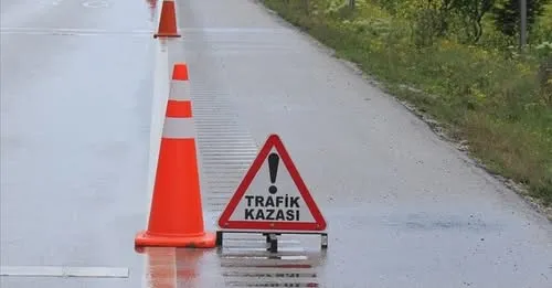 Alkollü sürücülerin neden olduğu iki kazada iki kişi yaralandı