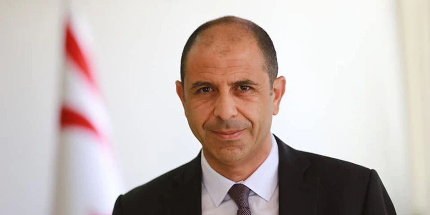 Özersay: Hükümet ve muhalefet birlikte geçiş kapıları sorununu Avrupa Birliği’ne taşımalıyız!